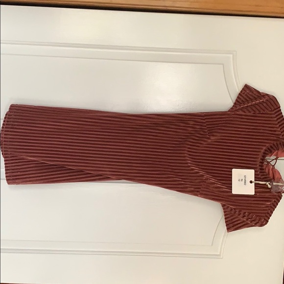 Rose high neck dress - Picture 3 of 5